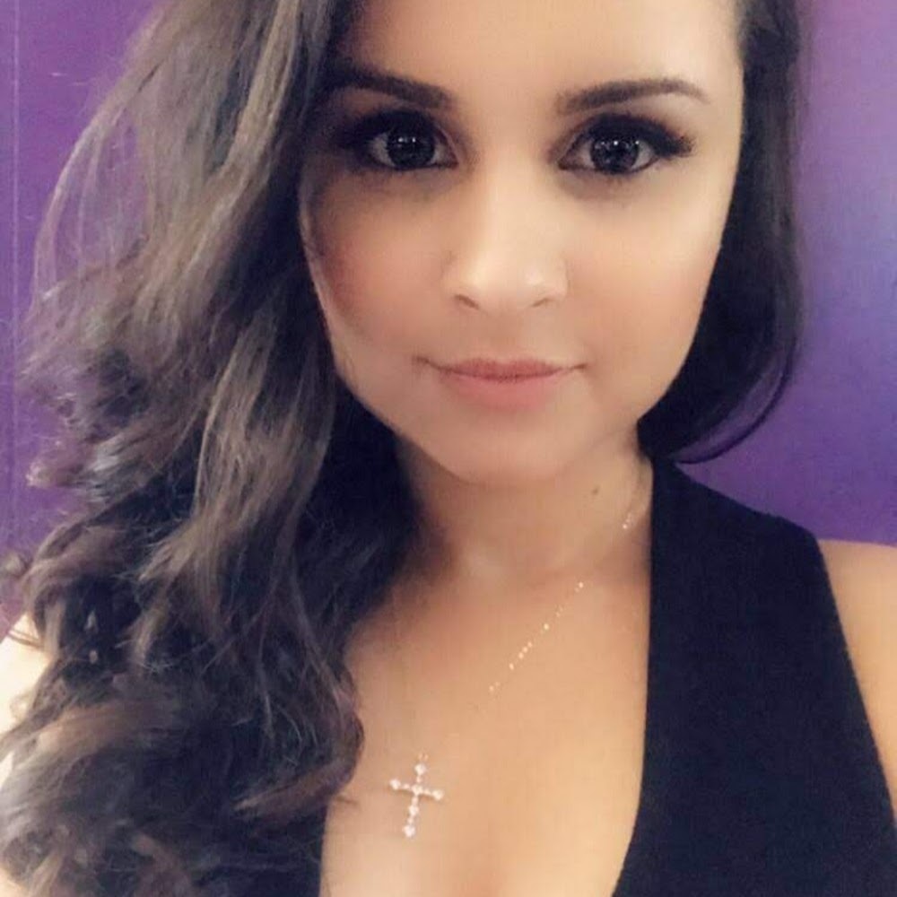 Meet your Posher, Maricruz